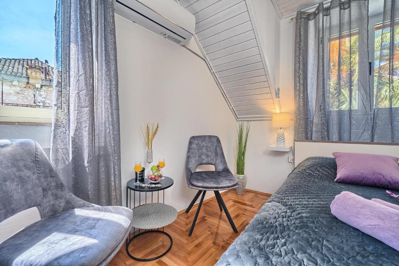 Couple'S Getaway In The Center Of Hvar W/Sea View ฮวาร์ ภายนอก รูปภาพ