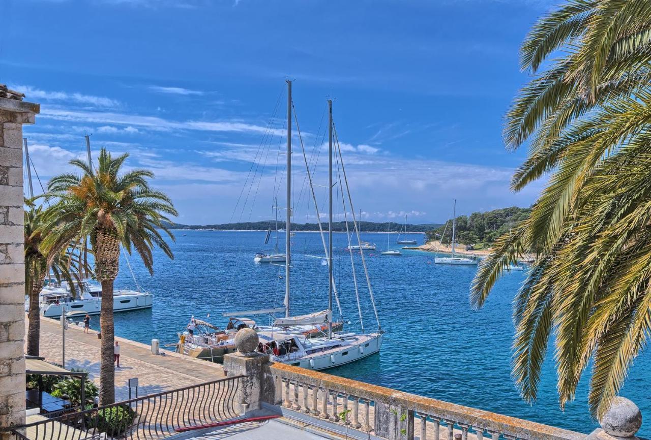 Couple'S Getaway In The Center Of Hvar W/Sea View ฮวาร์ ภายนอก รูปภาพ